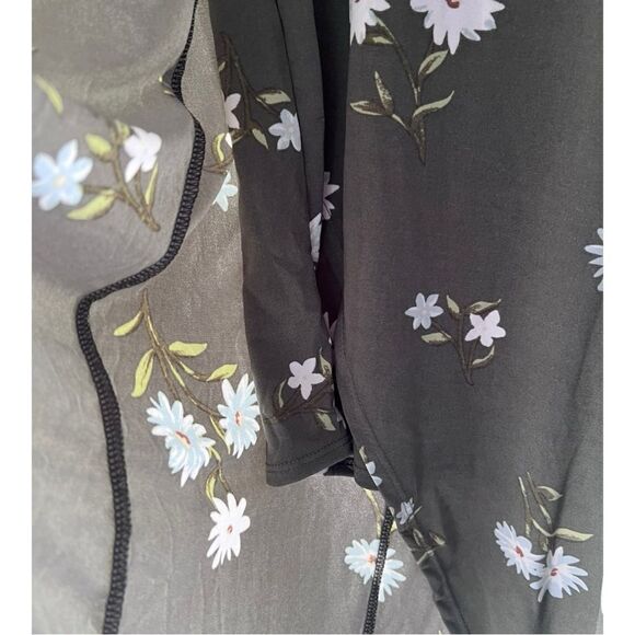 Women’s green floral dress spring summer fresh fabric sleeveless olive. - Picture 2 of 9